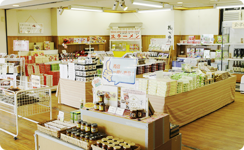 オリジナルの商品を豊富に取り揃える売店